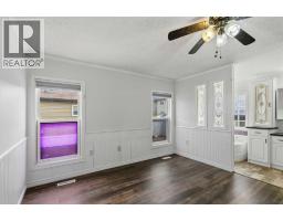 284 Caouette Crescent, Fort Mcmurray, AB T9K2H9 Photo 16