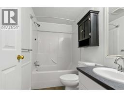 284 Caouette Crescent, Fort Mcmurray, AB T9K2H9 Photo 25