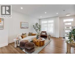 3pc Bathroom - 21 Silverton Glen Bay Sw, Calgary, AB T2X6T6 Photo 8