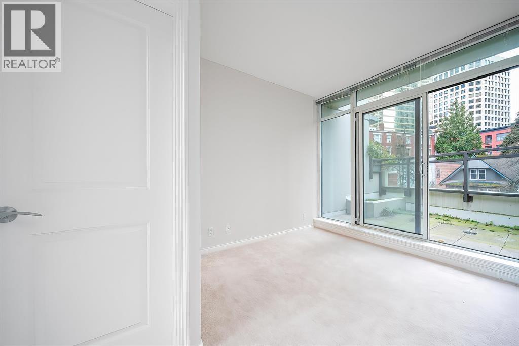 Photo of 303 1211 MELVILLE STREET 17