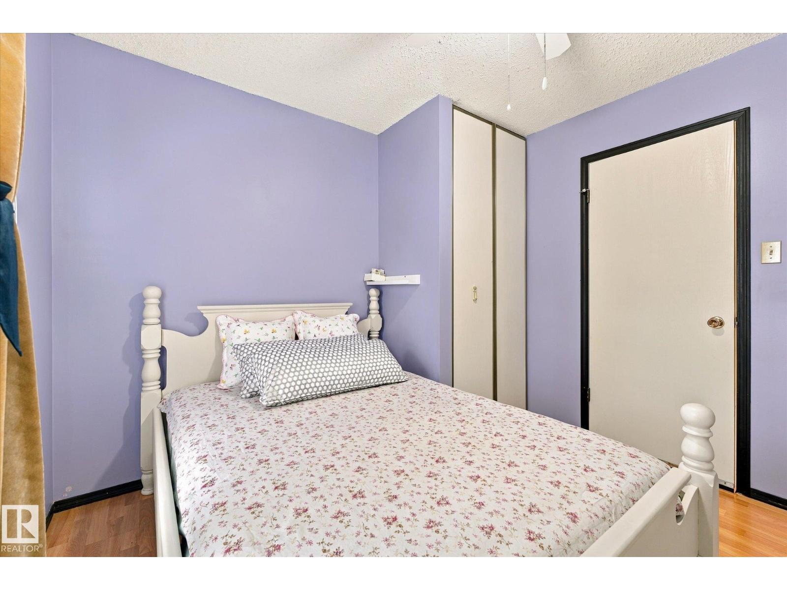 10242 161 ST NW - 20