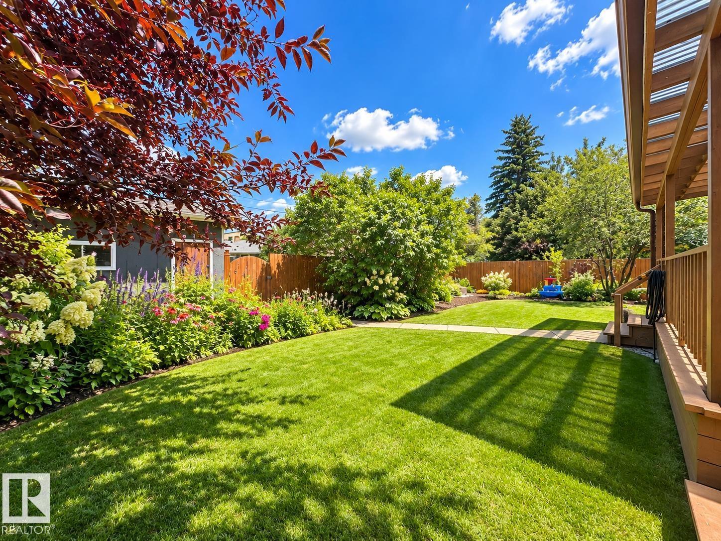 15256 86 AV NW - 57