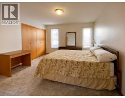 5601 43 St Close, Olds, AB T4H1C3 Photo 11