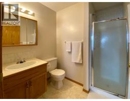 5601 43 St Close, Olds, AB T4H1C3 Photo 12