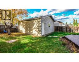 254 Elgin View SE - photo 23