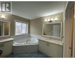 101 Madison Heights Boulevard, Markham, ON L6C2E3 Photo 16