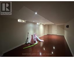 101 Madison Heights Boulevard, Markham, ON L6C2E3 Photo 26