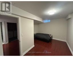 101 Madison Heights Boulevard, Markham, ON L6C2E3 Photo 27