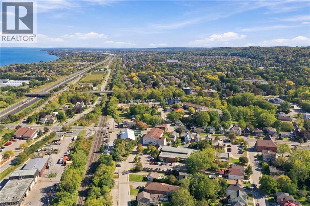 #8 49 ONTARIO Street - 34
