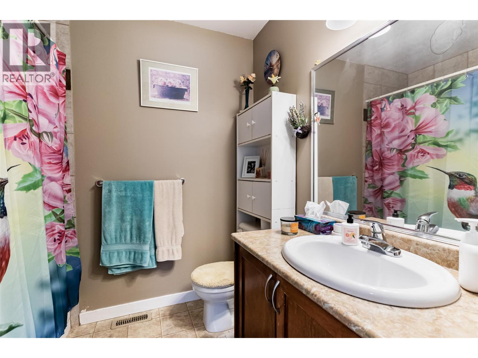 5911 Ehlers Road, Peachland