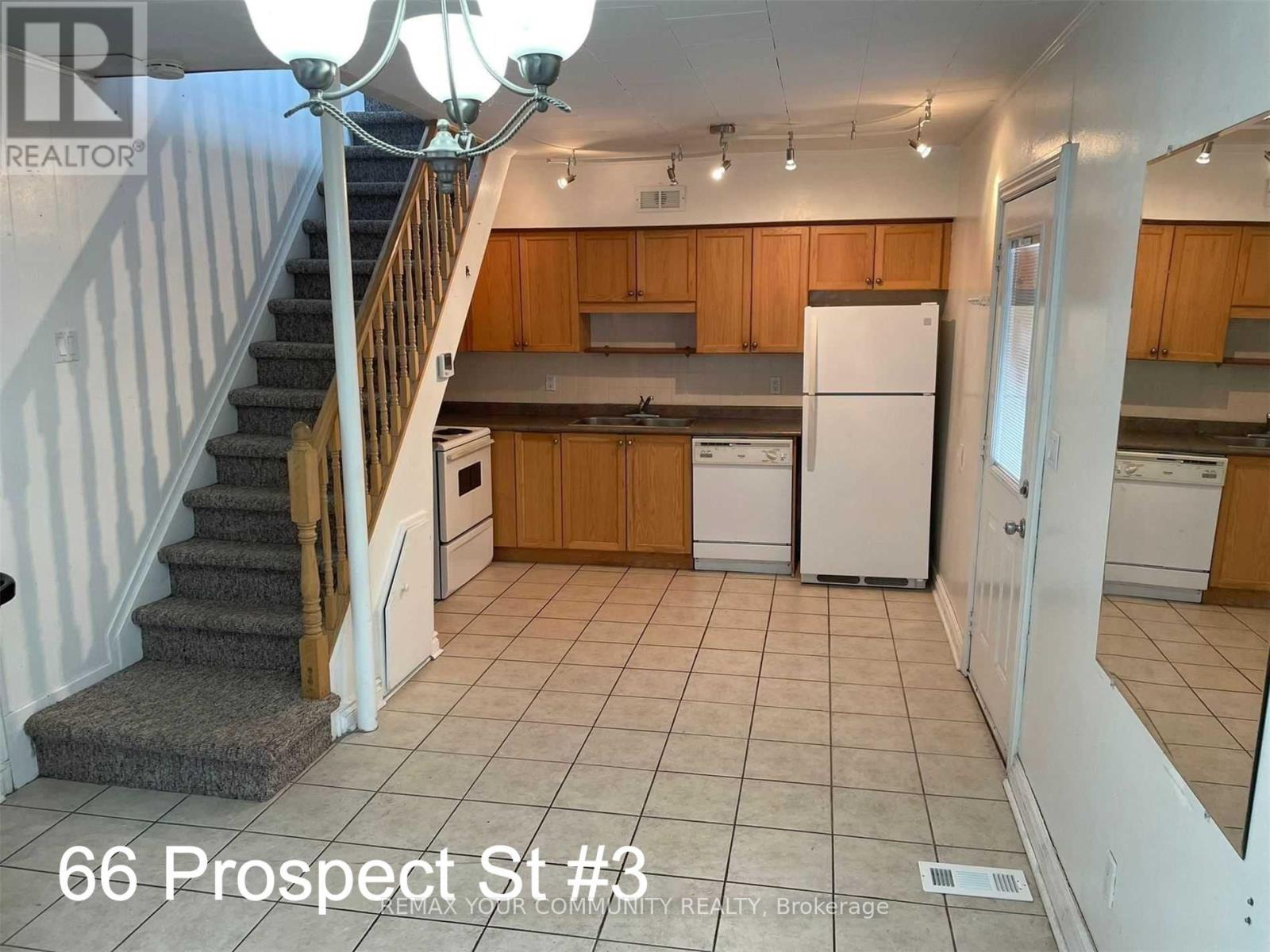 66 Prospect Street, Newmarket, ON photo 13