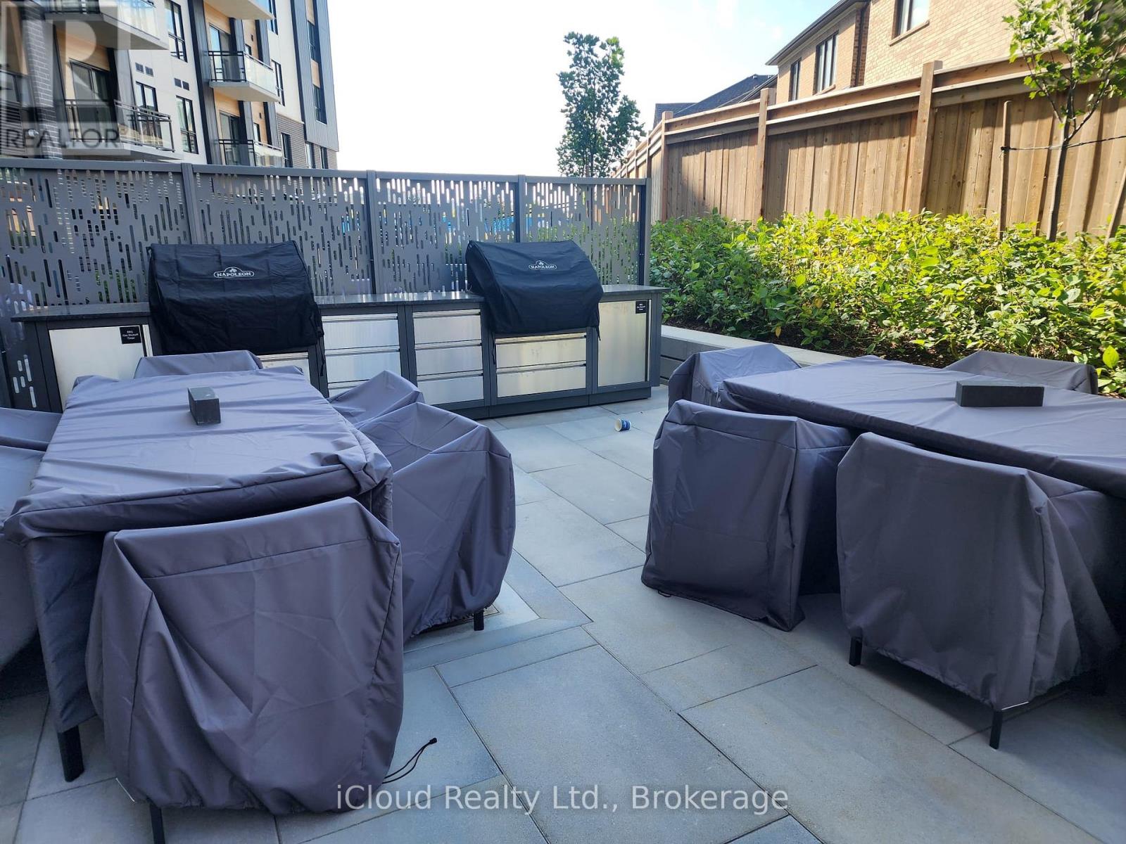 3008 Willam Cutmore Boulevard — photo 15