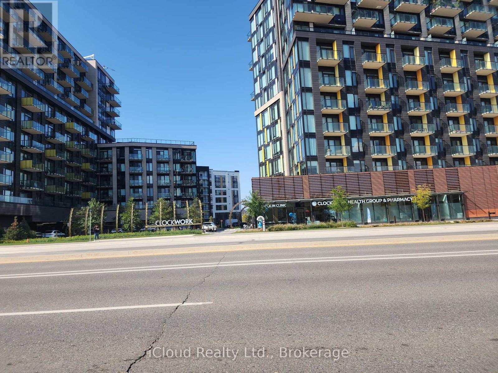 3008 Willam Cutmore Boulevard — photo 11