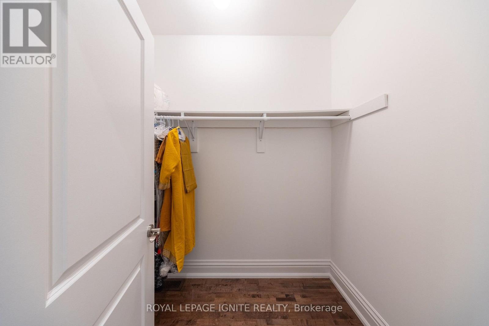 31 Jodphur Avenue, Toronto, ON photo 36