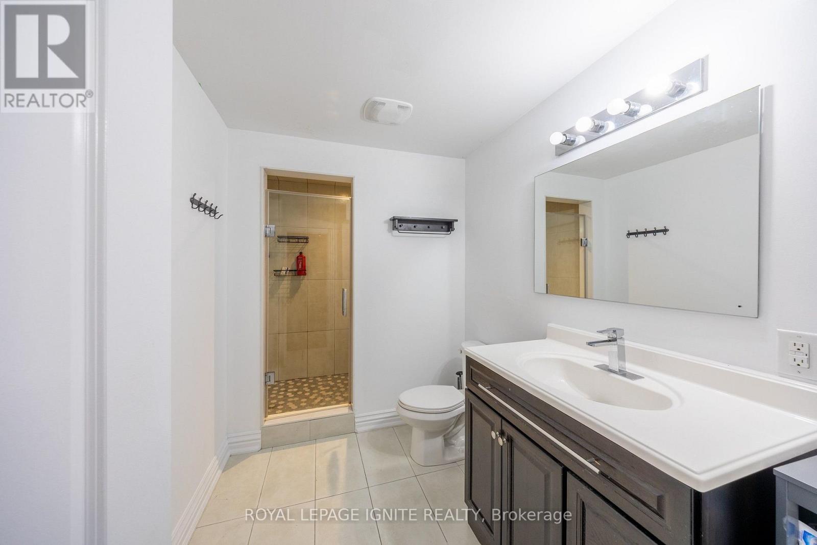 31 Jodphur Avenue, Toronto, ON photo 46