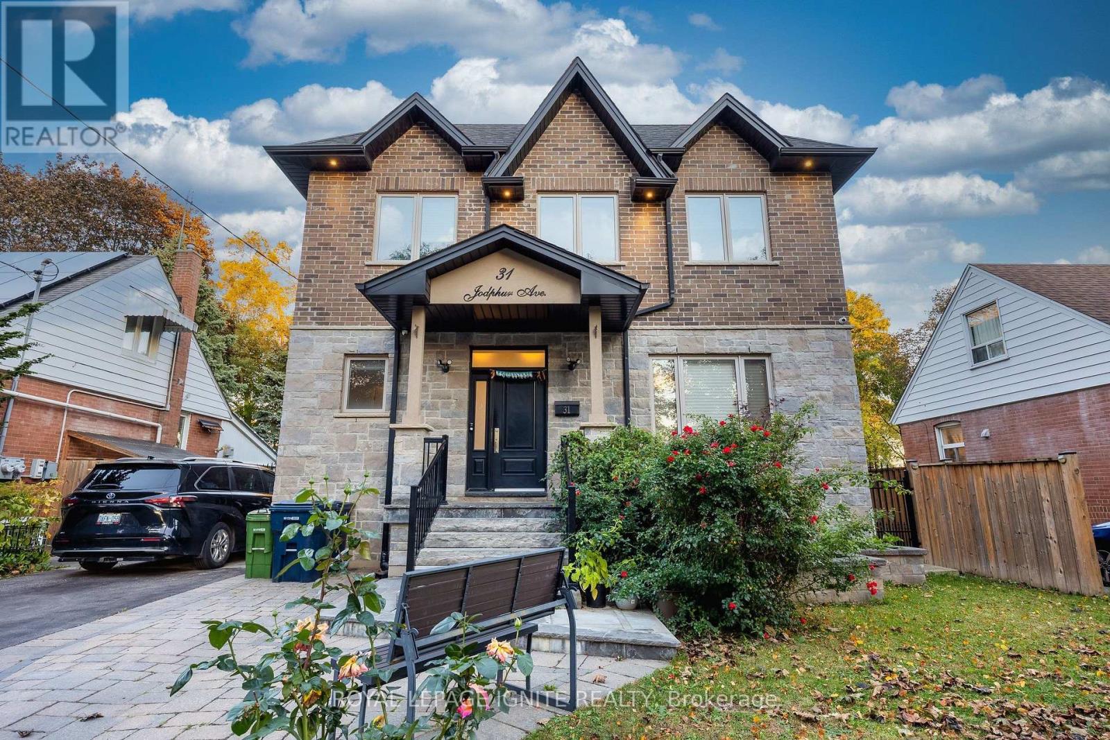 31 Jodphur Avenue, Toronto, ON photo 5