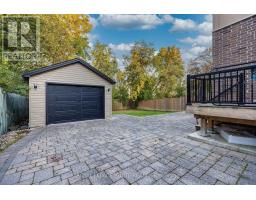 Eating area - 31 Jodphur Avenue, Toronto, ON M9M2J3 Photo 6