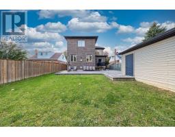 Primary Bedroom - 31 Jodphur Avenue, Toronto, ON M9M2J3 Photo 9