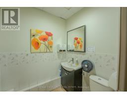 11 - 1 Steeles Avenue, Brampton, ON L6W4J6 Photo 11