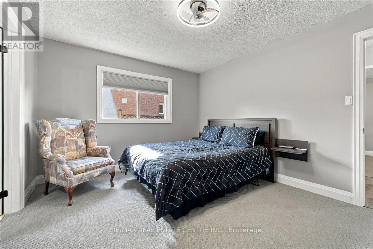 22 Birchway Place, Halton Hills, ON photo 18