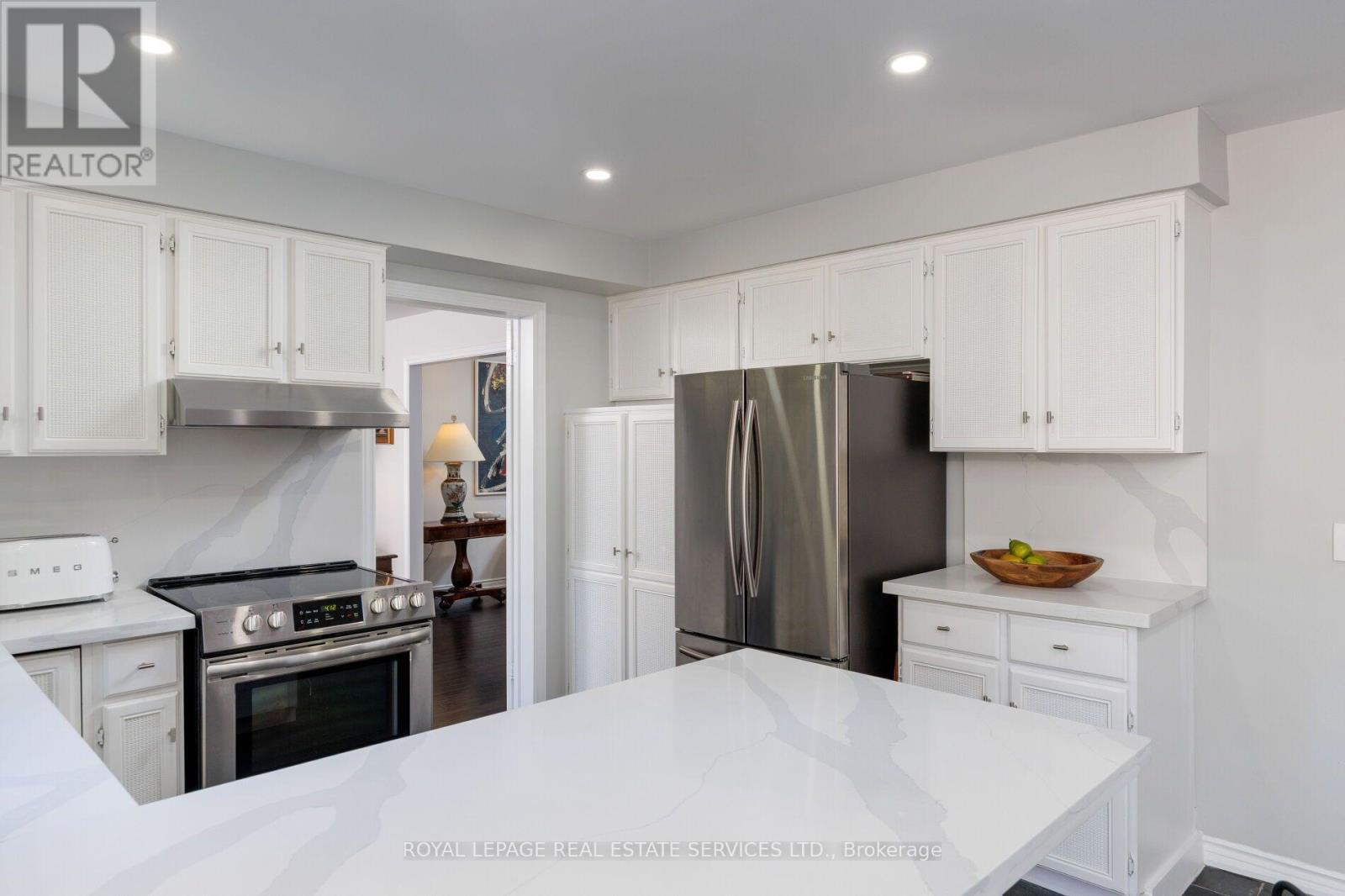 51 Skipper Lane, Oakville, ON photo 11