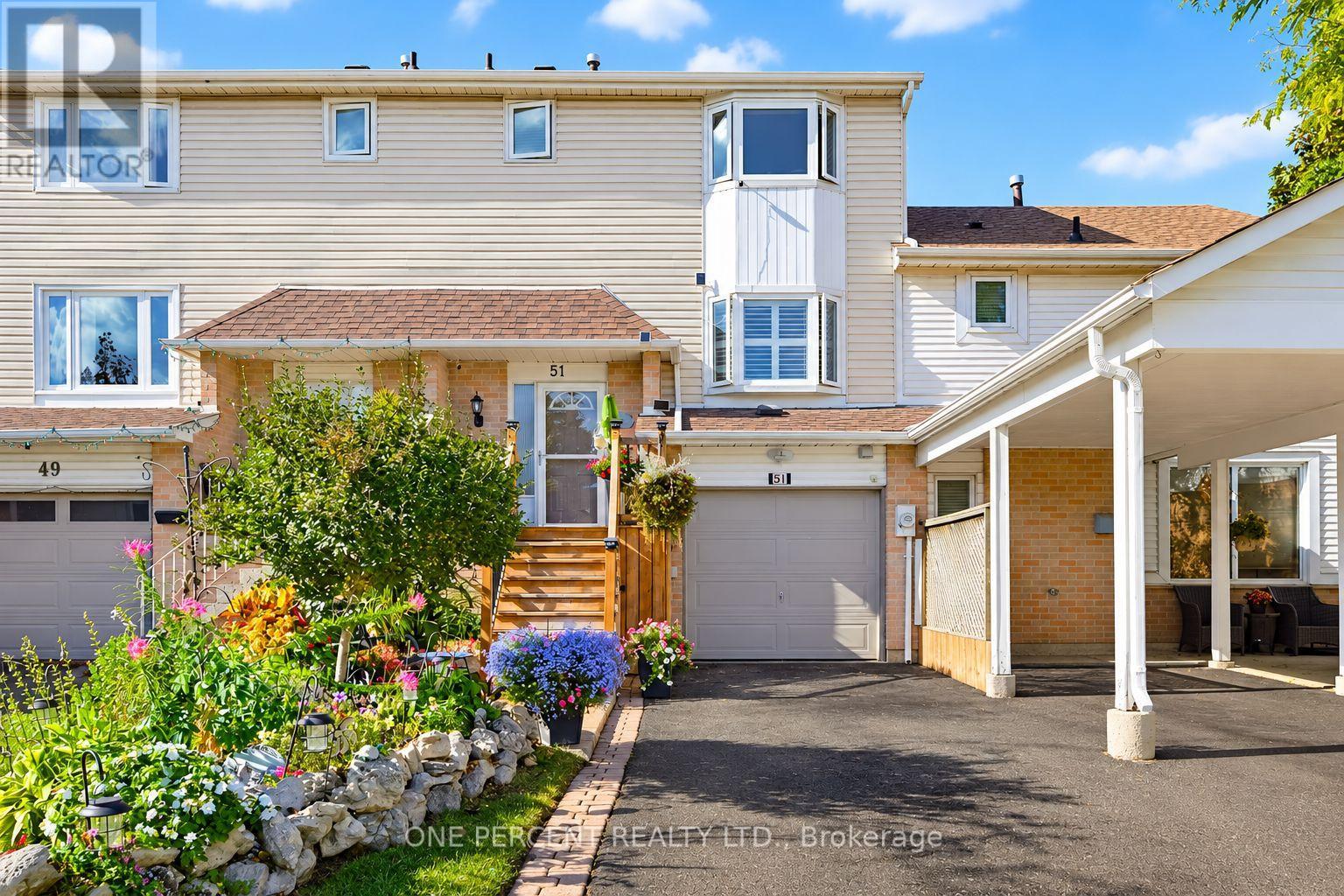 51 Courtleigh Square, Brampton, ON