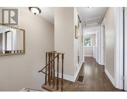 51 Courtleigh Square, Brampton, ON L6Z1J2 Photo 16