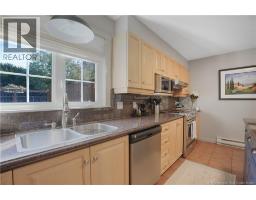 Kitchen - 152 Wiggins Drive, Fredericton, NB E3A5N7 Photo 12