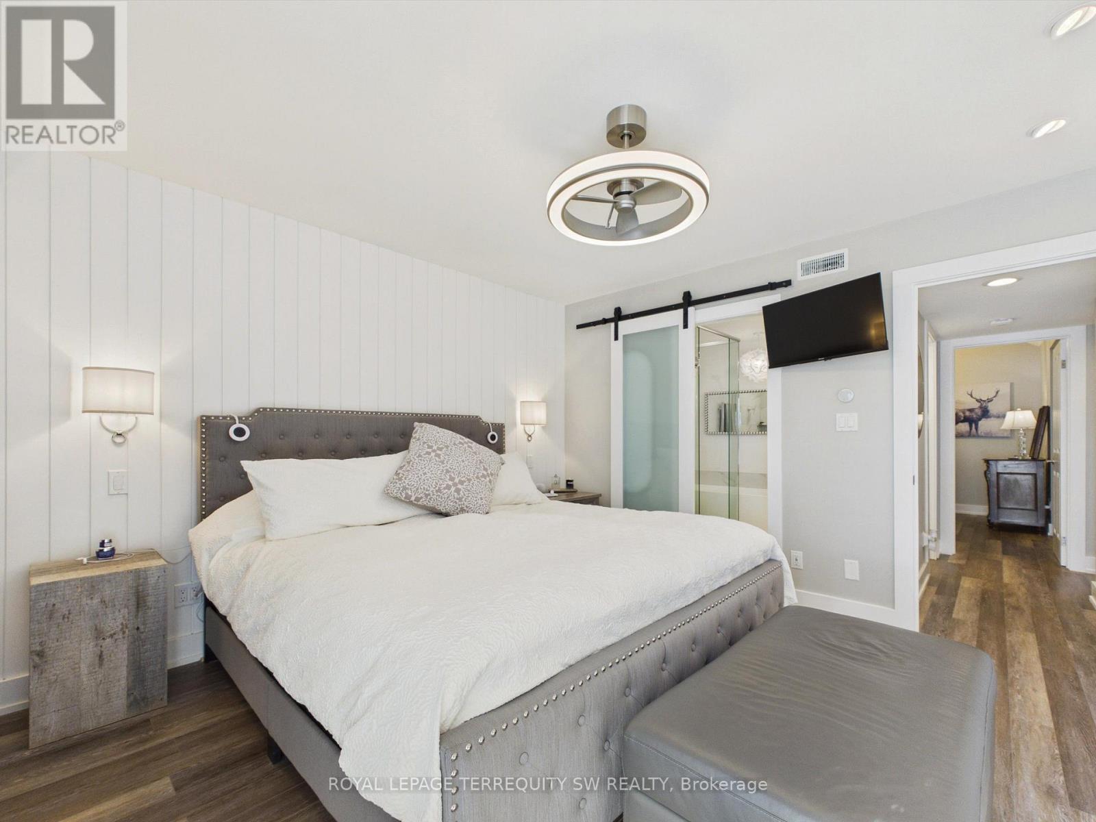 #210 10 COVESIDE DRIVE - 20