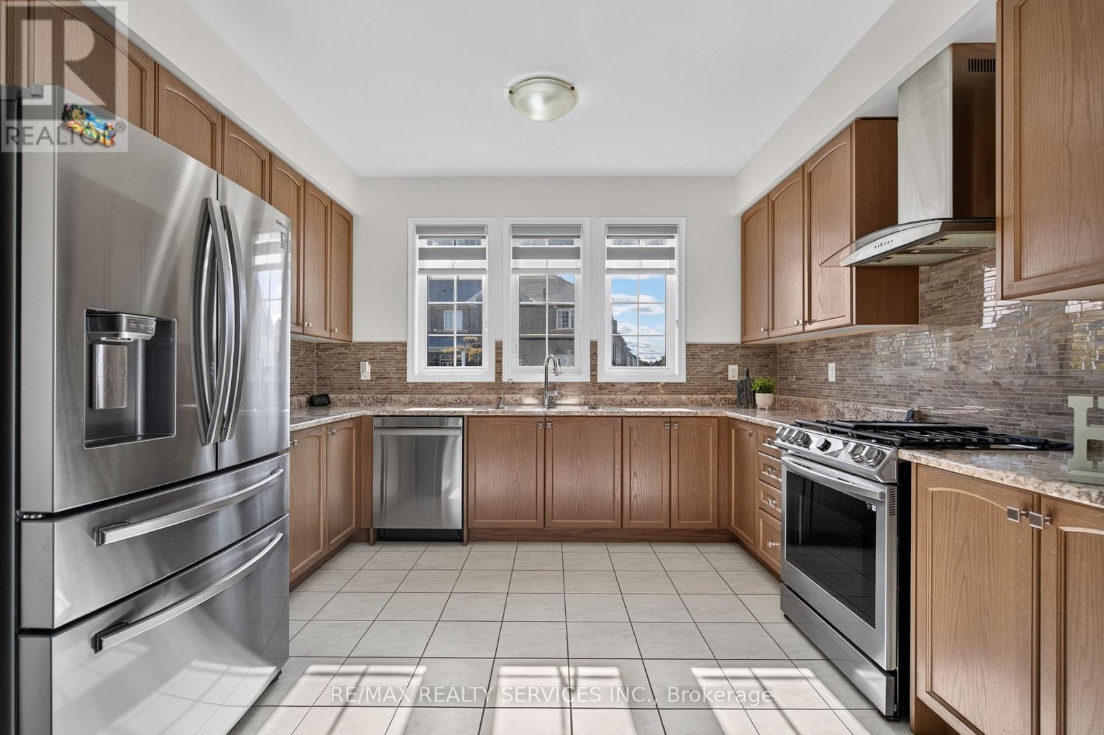 10 Munro Circle, Brantford, ON photo 10