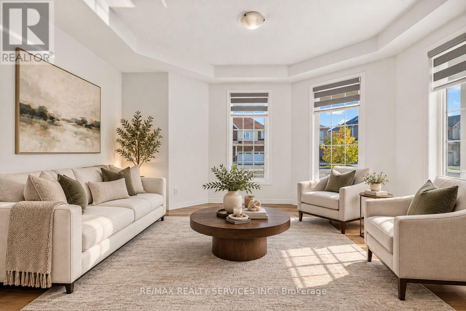 10 MUNRO CIRCLE - 15
