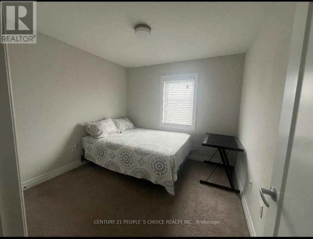 66 MUNCH AVENUE — photo 3
