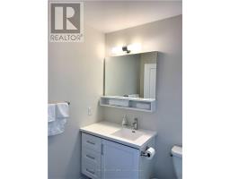 132 (upper) - 1890 Rymal Road E, Hamilton, ON L0R1P0 Photo 9