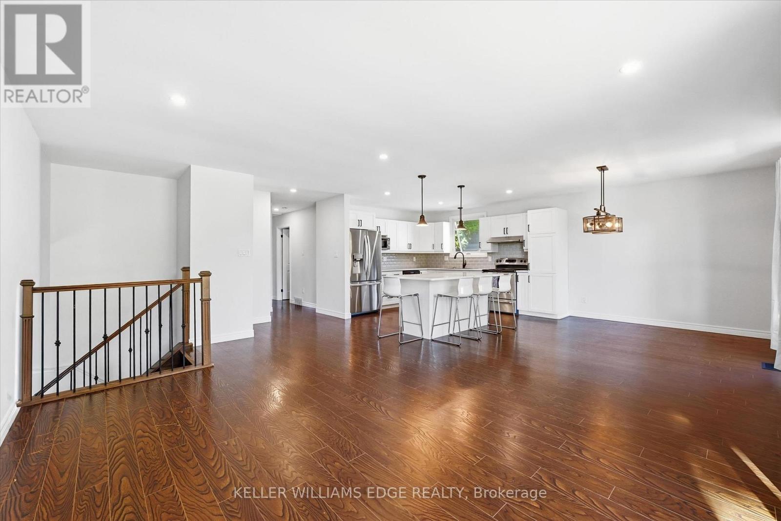 1072 QUINTON Road, London North, ON photo 7