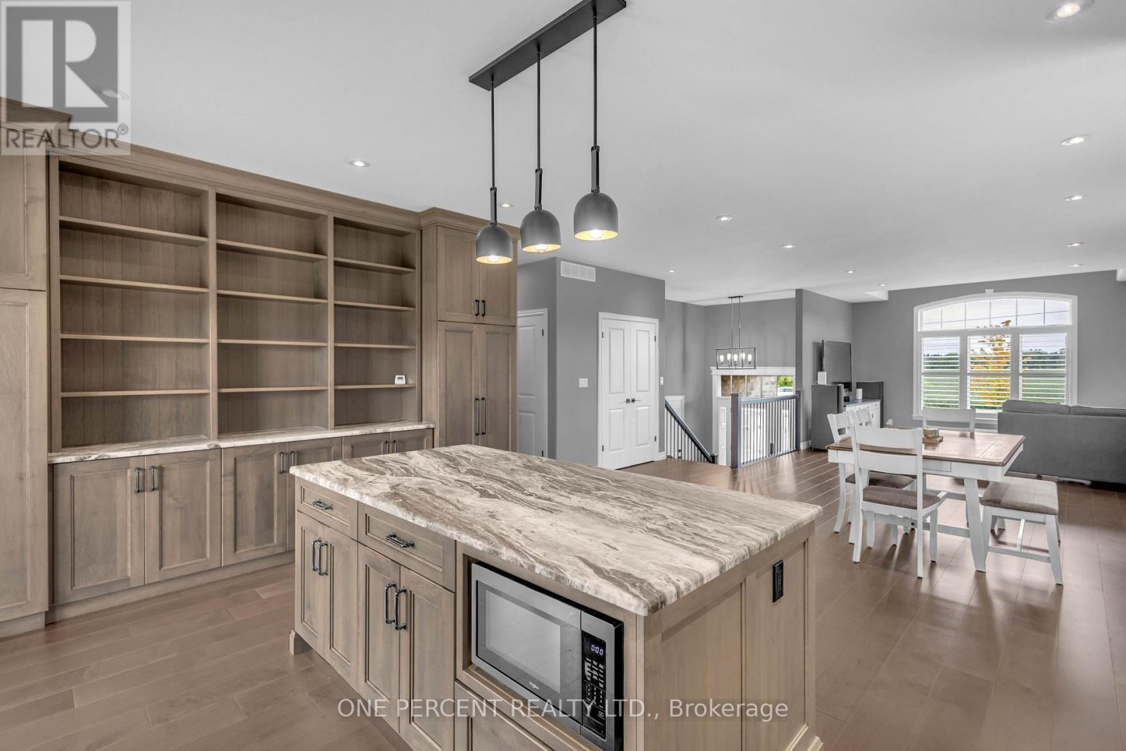 1410 Thompson Road East, Norfolk, ON photo 11
