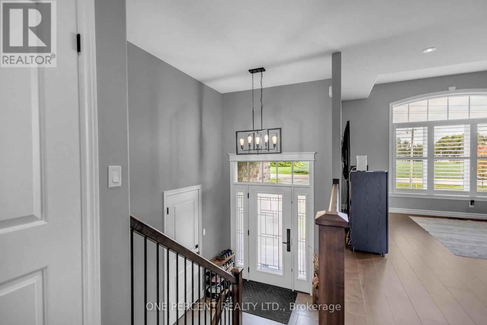 1410 Thompson Road East, Norfolk, ON photo 5