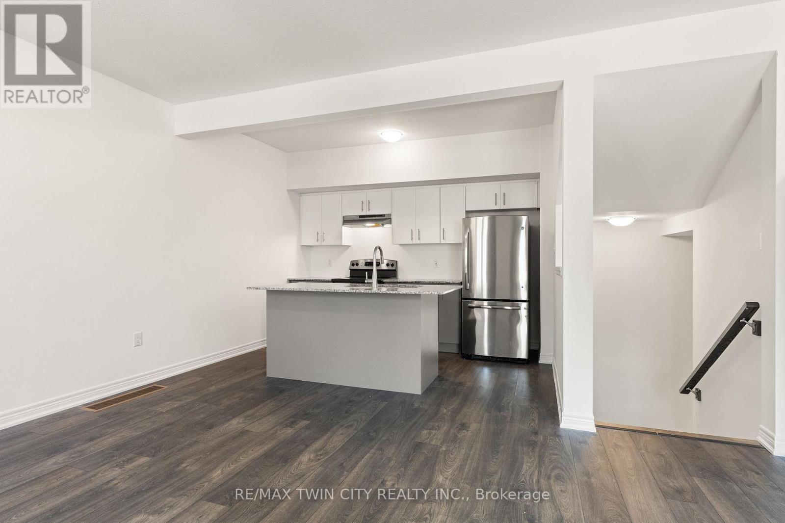 129- 10 Birmingham Drive, Cambridge, ON photo 17
