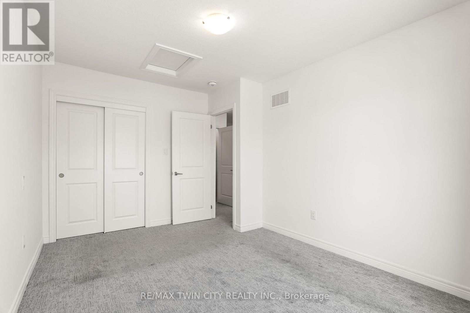 129- 10 Birmingham Drive, Cambridge, ON photo 28