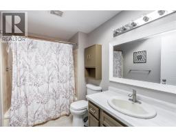 1279 Thistledown Avenue, Sarnia, ON N7S5A8 Photo 12
