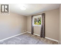 1279 Thistledown Avenue, Sarnia, ON N7S5A8 Photo 13