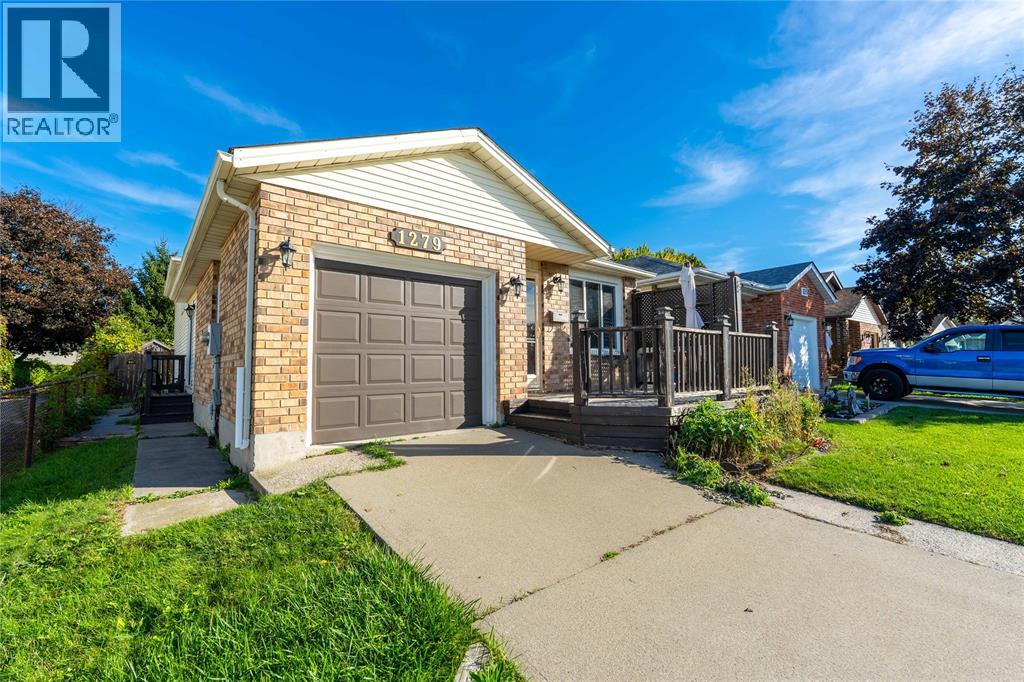 1279 THISTLEDOWN AVENUE, Sarnia — photo 2