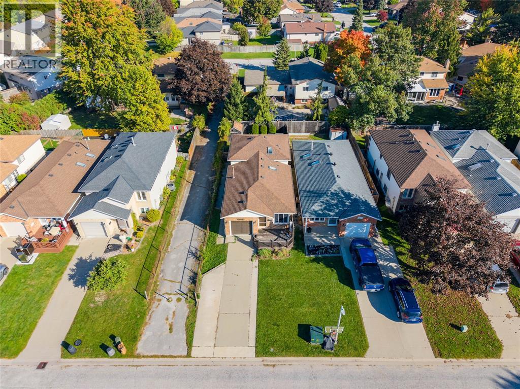 1279 THISTLEDOWN AVENUE - Image 31