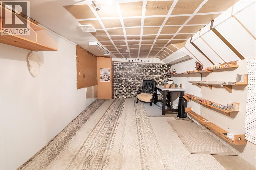 1279 THISTLEDOWN AVENUE - 23