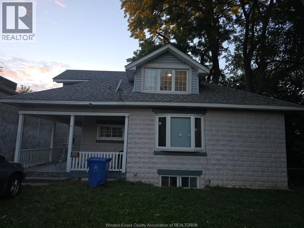 3272 PETER STREET, Windsor