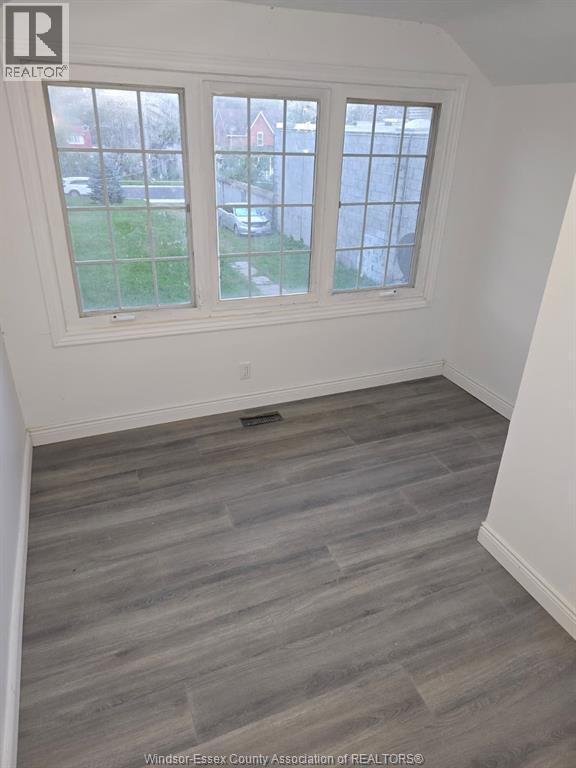 3272 PETER STREET, Windsor — photo 9