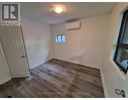 636 Vaughan Road, Toronto, ON M6E2Y3 Photo 12