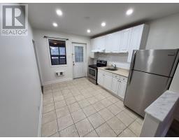 636 Vaughan Road, Toronto, ON M6E2Y3 Photo 8
