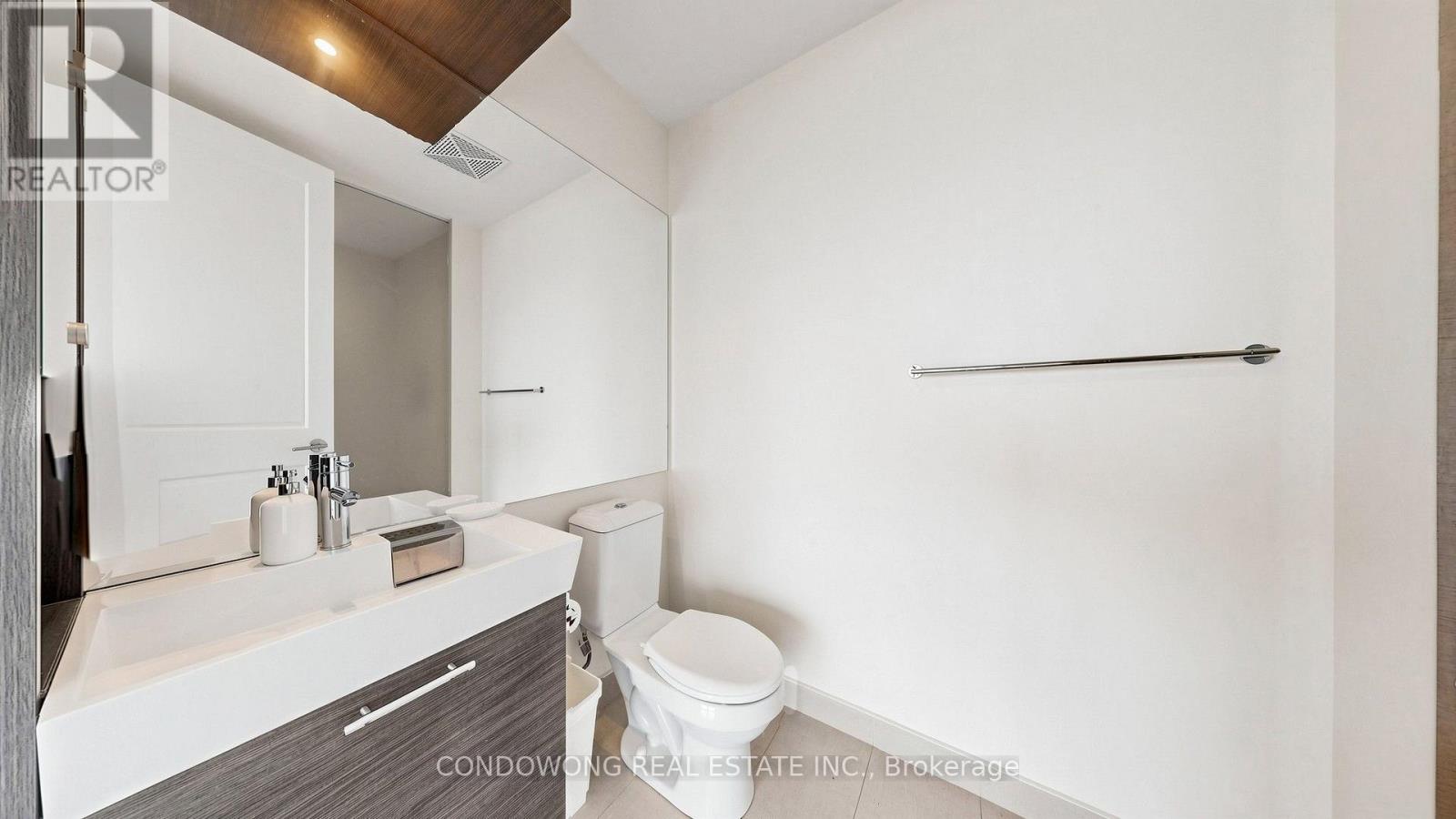 7507- 388 Yonge Street, Toronto, ON photo 29