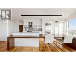 7507 - 388 Yonge Street, Toronto, ON M5B0A4 Photo 8