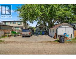 121 10 Avenue NE - photo 8